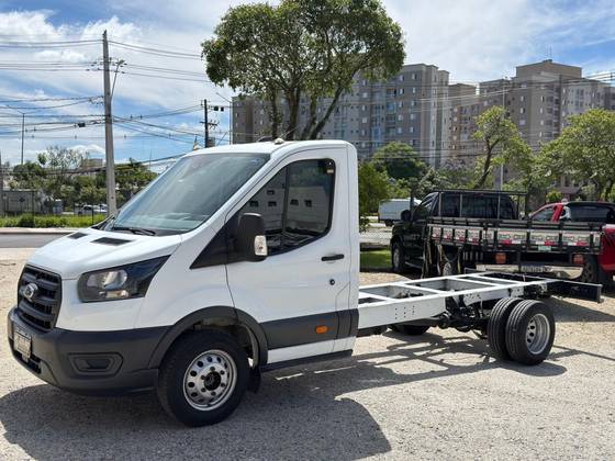 FORD TRANSIT 2.0 ECOBLUE DIESEL CHASSIS L4H1 350E MANUAL FORD TRANSIT 2.0 ECOBLUE DIESEL CHASSIS L4H1 350E MANUAL